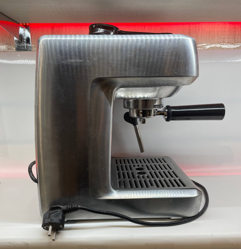 Кофемашина BORK CM EMN 9922 BK