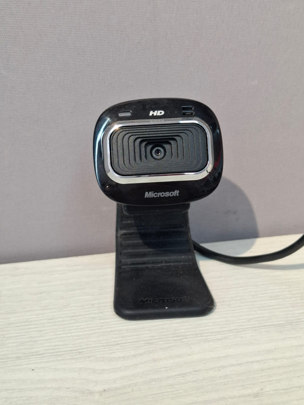 Веб-камера Microsoft LifeCam HD-3000