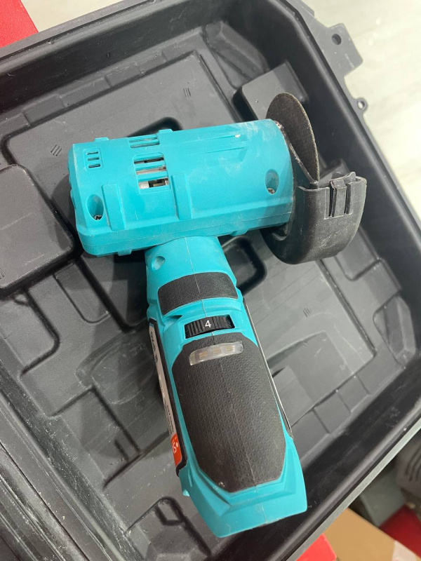 Шлифмашинка Sturm! CAG1276