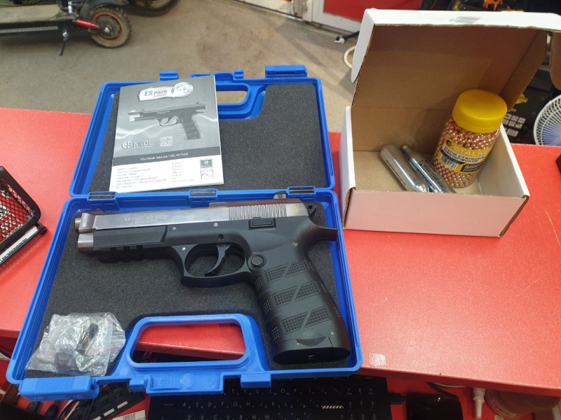 пневмат  ekol es p92b