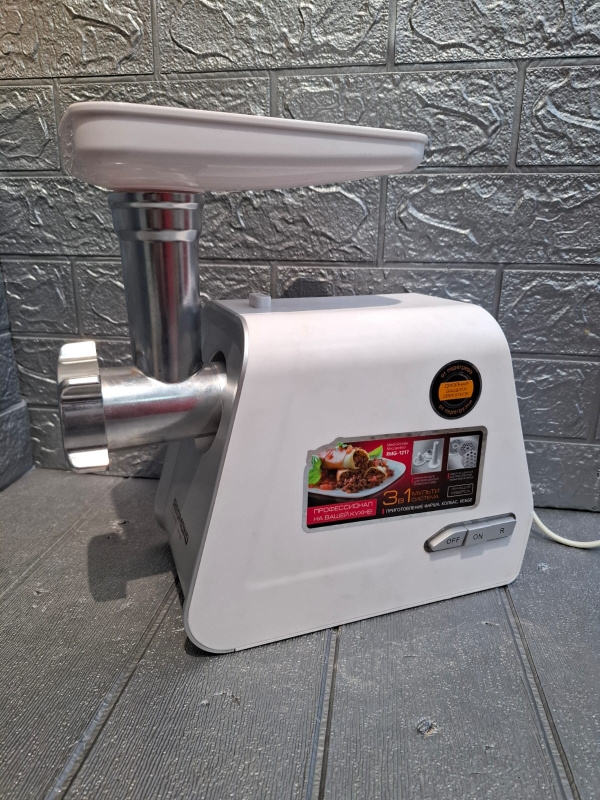 Мясорубка Redmond RMG-1216