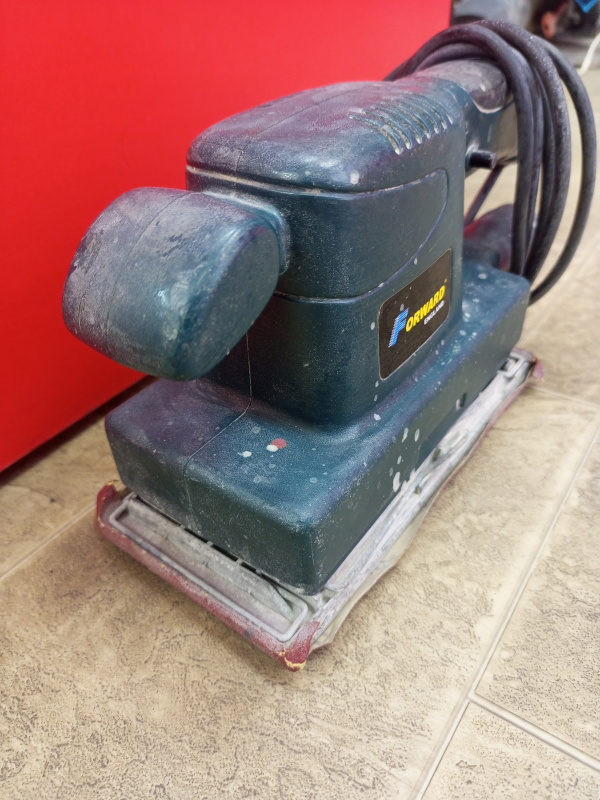 Шлифмашинка  electric 150