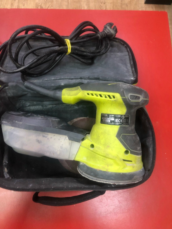 Шлифмашинка Ryobi ROS300