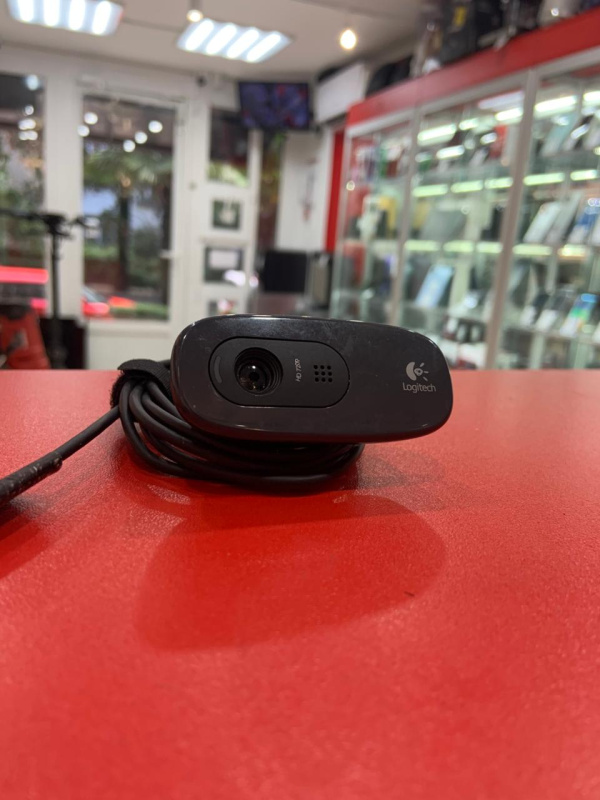Веб-камера Logitech -