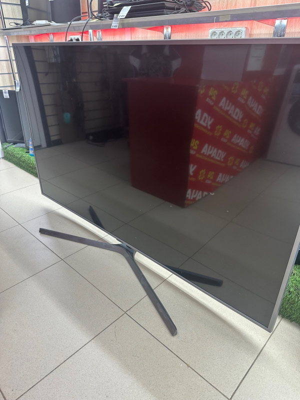 Телевизор Samsung UE65RU7470U