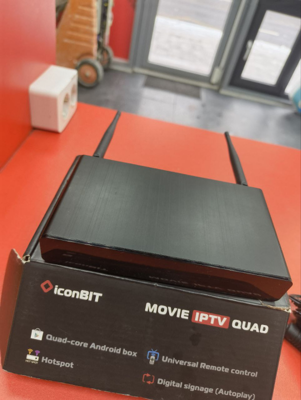 тв приставка iconBIT movie iptv quad