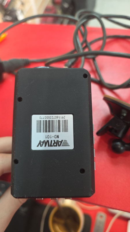 Регистратор Автомобильный видеорегистратор ARTWAY MD-101