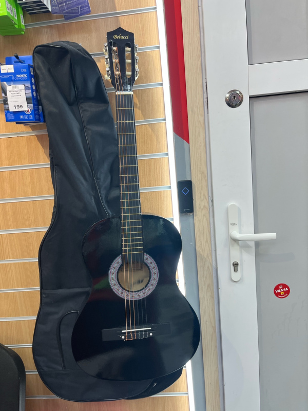 Акустическая гитара BELUCCI  BC3805