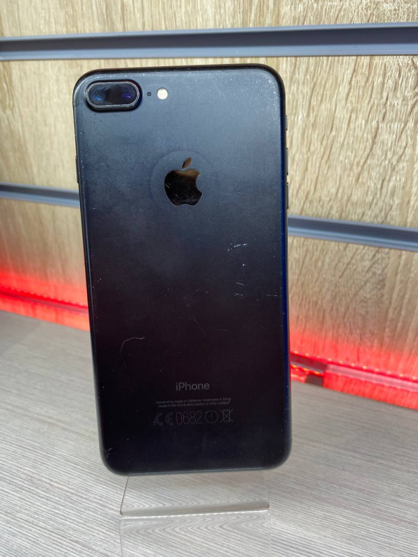 Мобильный телефон Apple iPhone 7 Plus