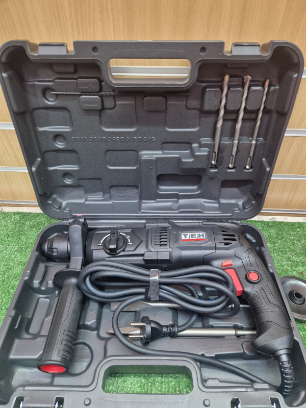 Перфоратор TEH TH3010