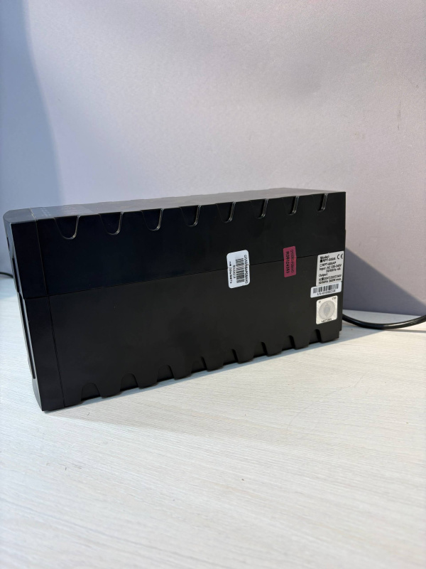 Сетевой фильтр Powercom Raptor RPT-600AP