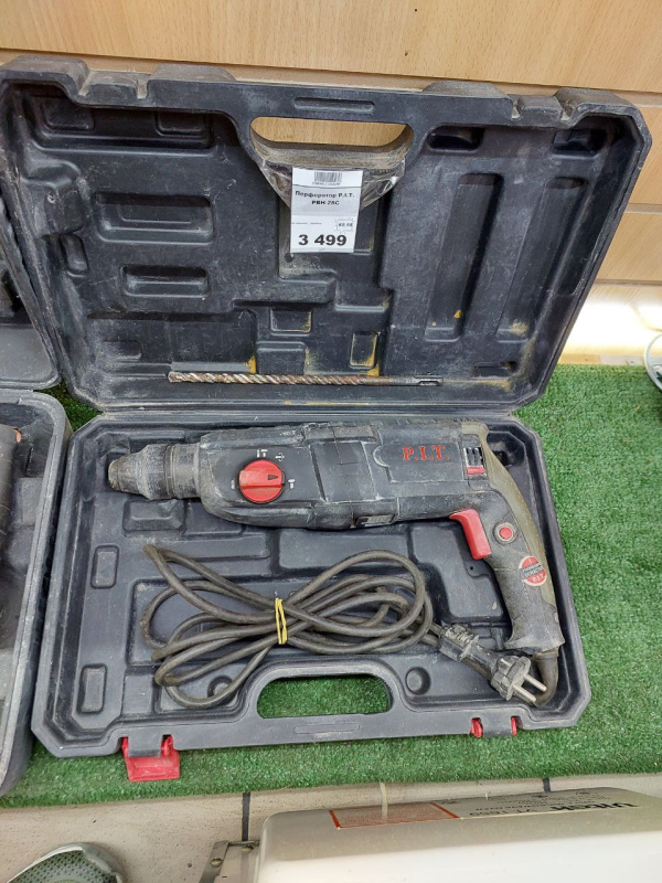 Перфоратор P.I.T. РВН-28C