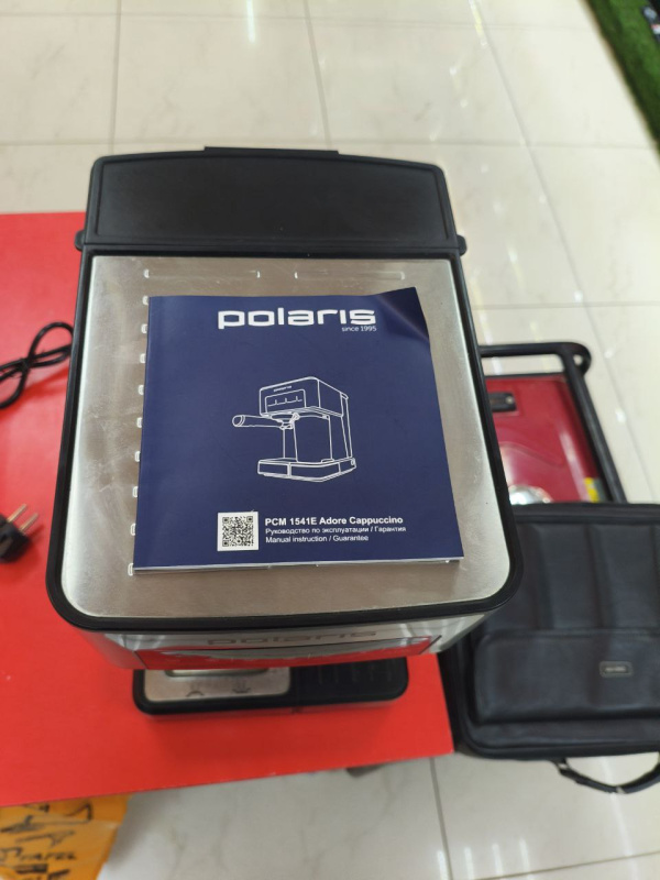 Кофемашина Polaris PCM1541e Adore