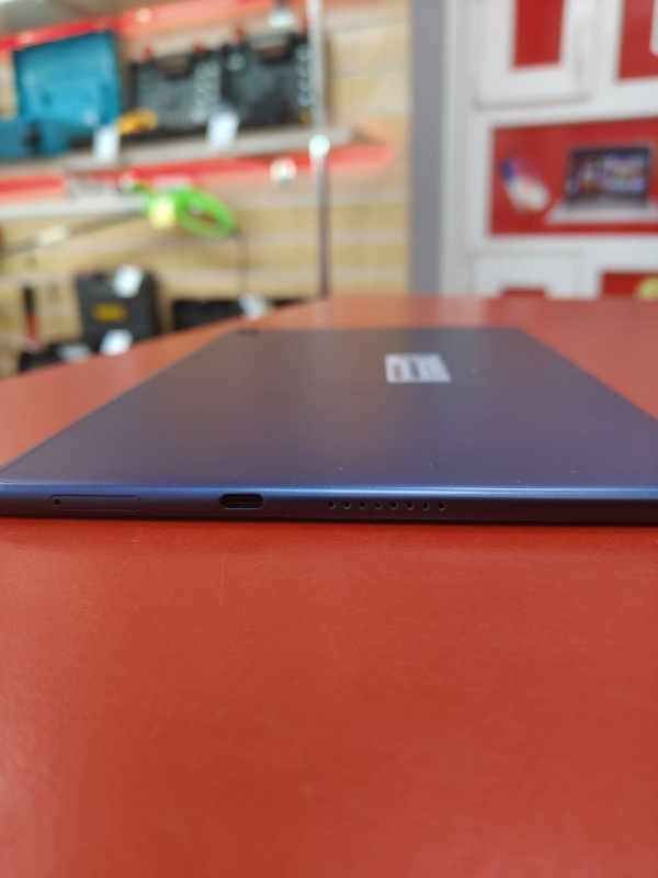 Планшет Honor Pad X8