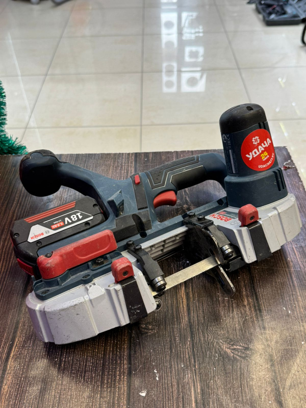 Монтажная пила Bosch GCB 18v 63