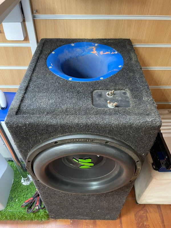 Авто сабвуфер Machete MF-10S