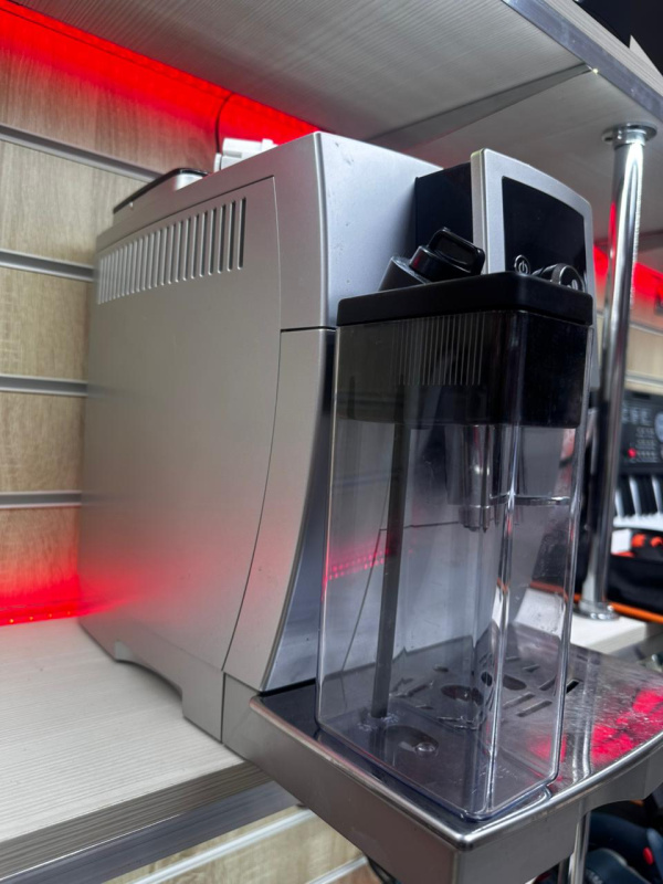 Кофемашина Delonghi cappuccino