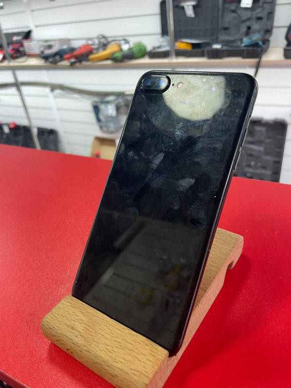 Мобильный телефон Apple iPhone 7 Plus
