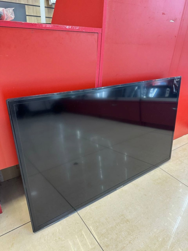 Телевизор Samsung UE40ES6100W