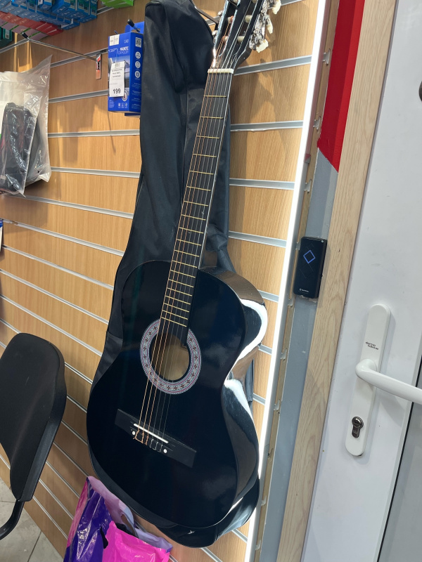 Акустическая гитара BELUCCI  BC3805