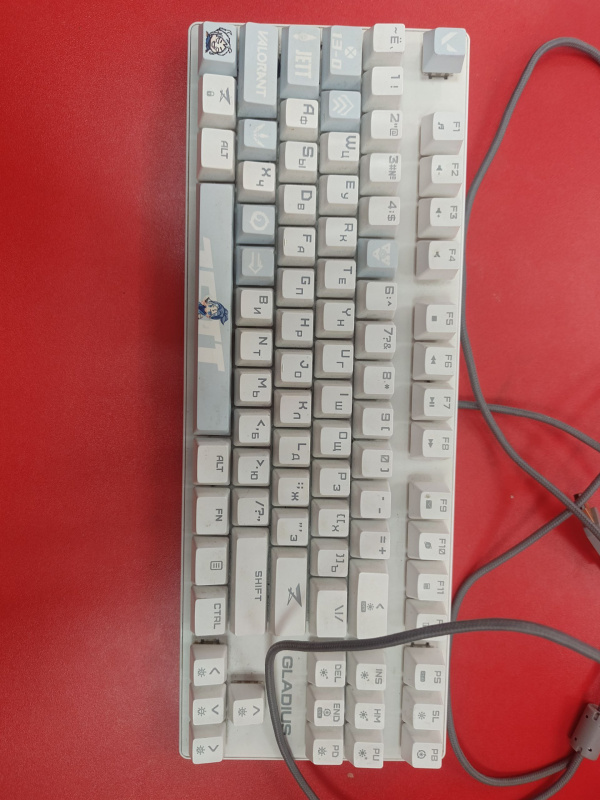 Клавиатура  no name