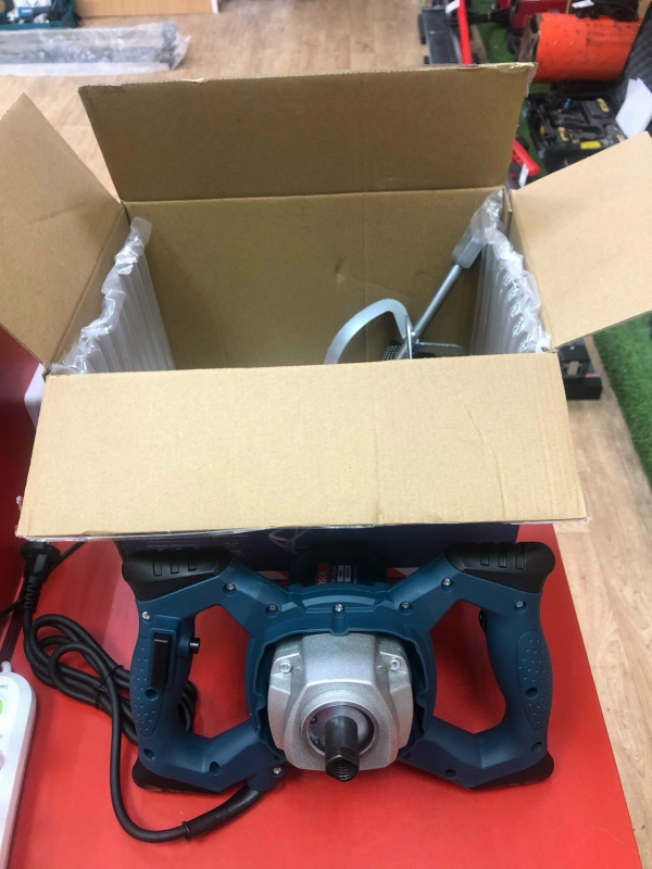 Строительный миксер Bosch 2600В