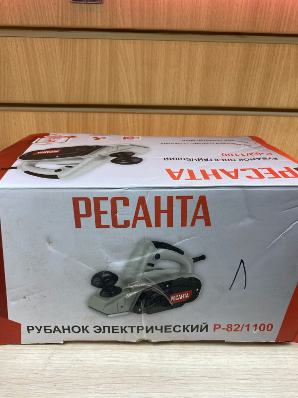 Электрорубанок Ресанта П-82 1100