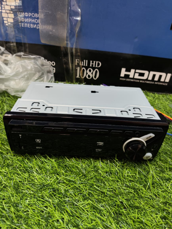 Автомагнитола Carlive LD604