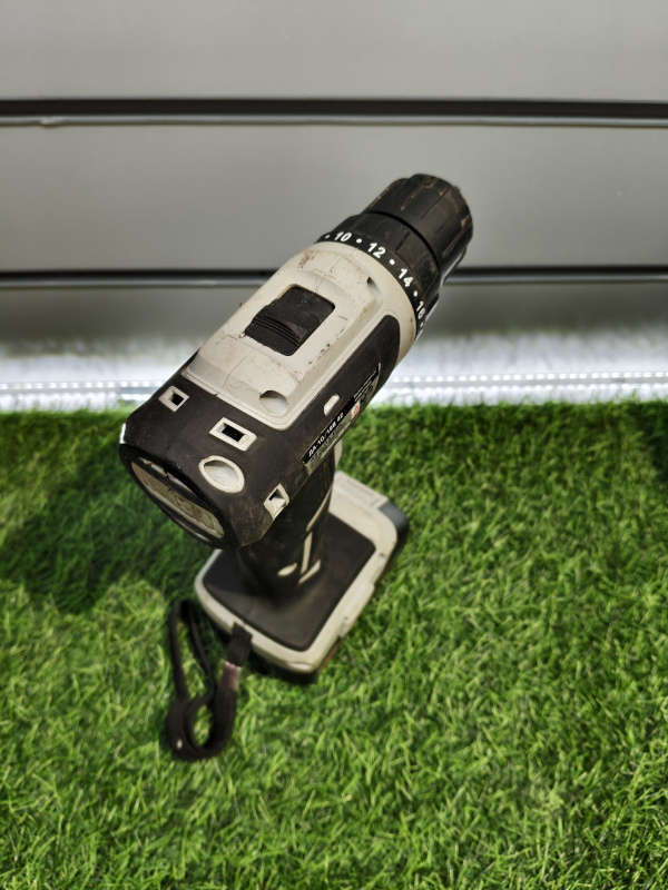 Шуруповерт Интерскол ДА-10/18В