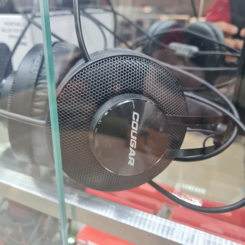 Наушники COUGAR 1